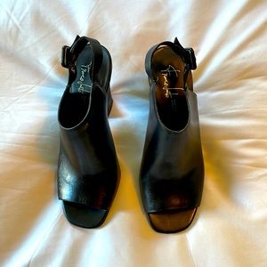 Franco Sarto Heels/Sandals